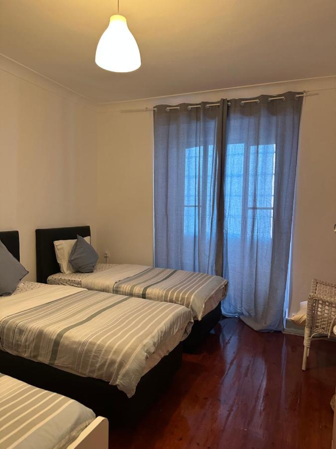 Shangri-La Hostel Anjos Bed & Breakfast Lisbon